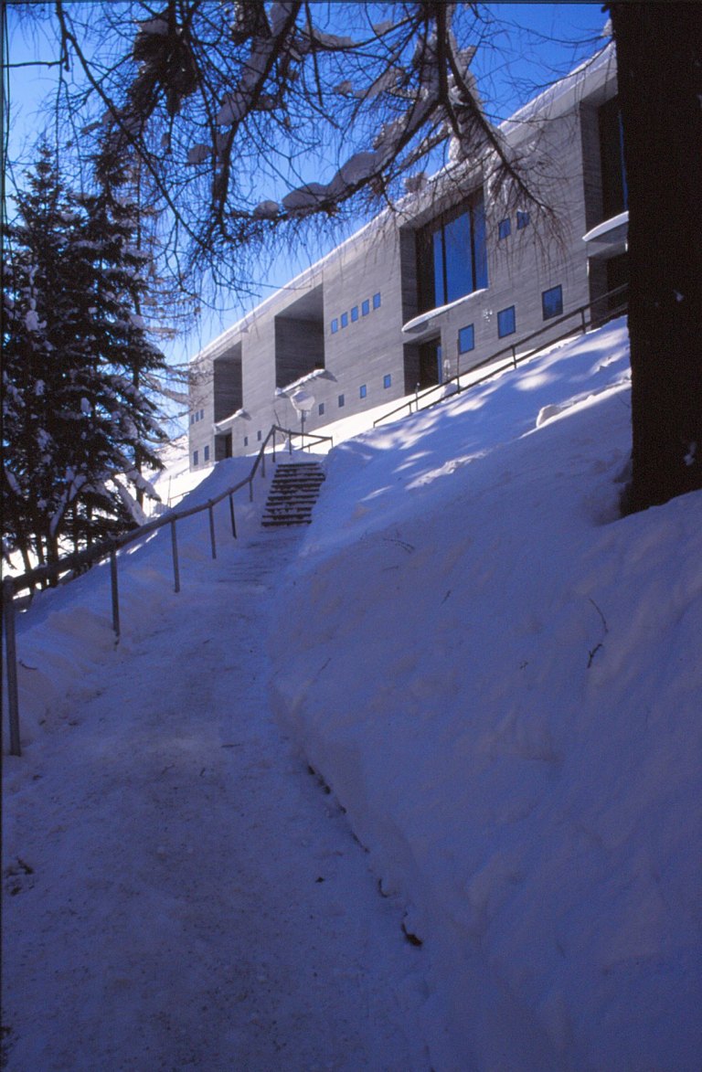 Therme Vals, Switzerland - Peter Zumthor 01_Stephen Varady photo ©