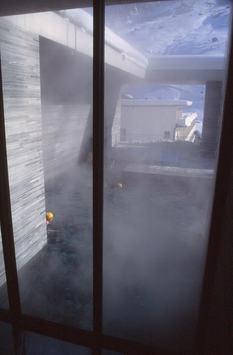Therme Vals, Switzerland - Peter Zumthor 24_Stephen Varady photo ©