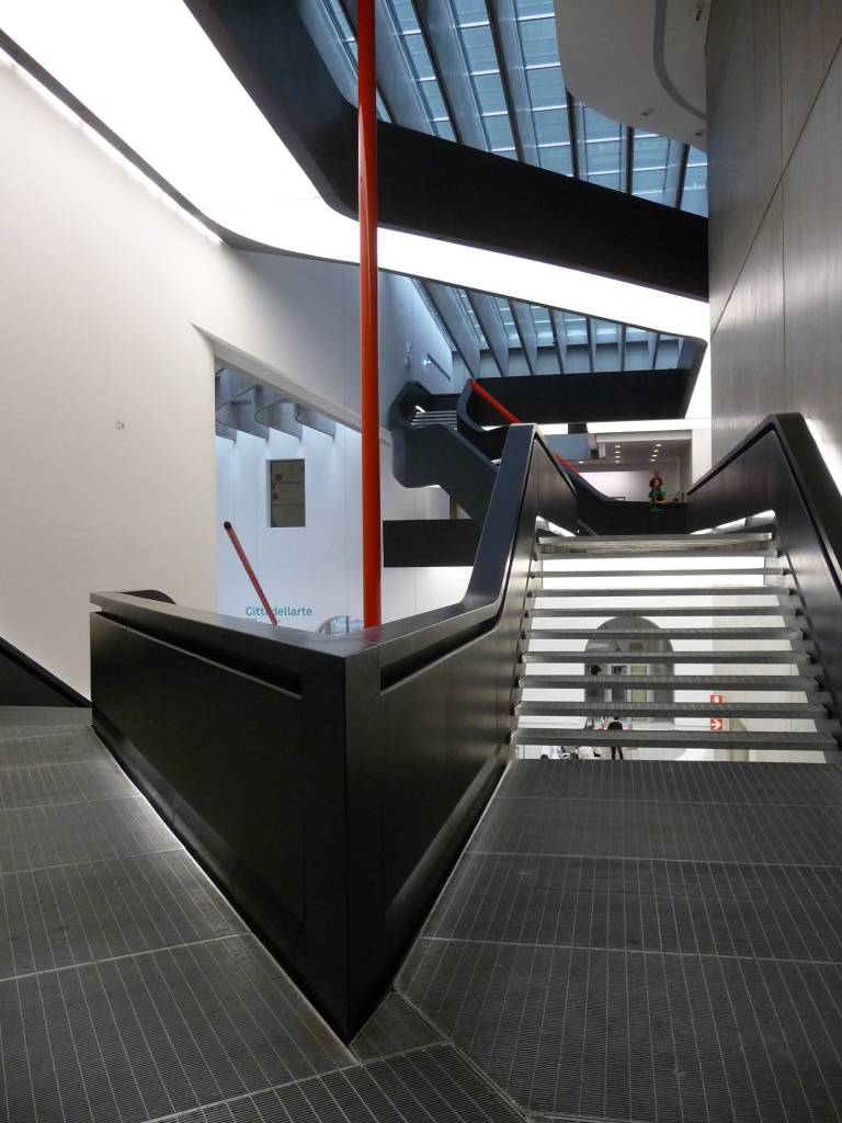 MAXXI, Rome by Zaha Hadid 89_Stephen Varady Photo ©