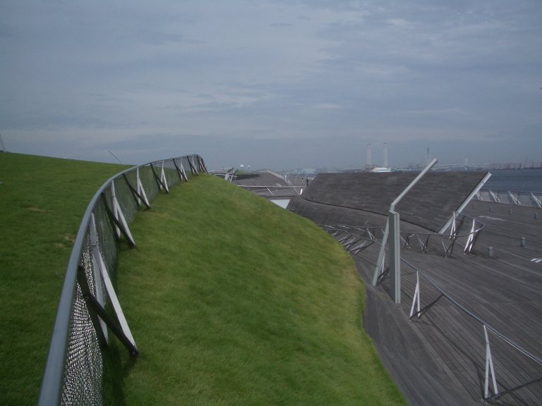 Yokohama Port Terminal by Foreign Office Architects 38_Stephen Varady Photo ©