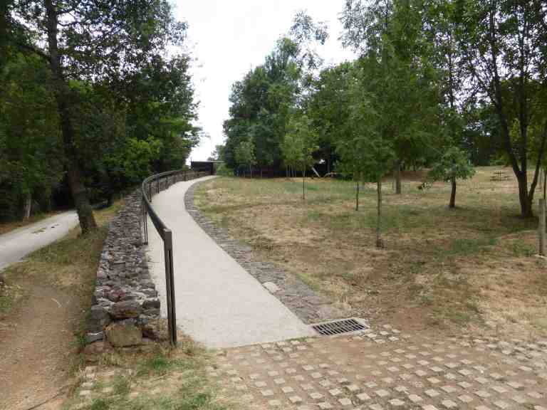 Garrotxa Volcanic Park Facilities by rcr arquitectes 01_Stephen Varady photo ©