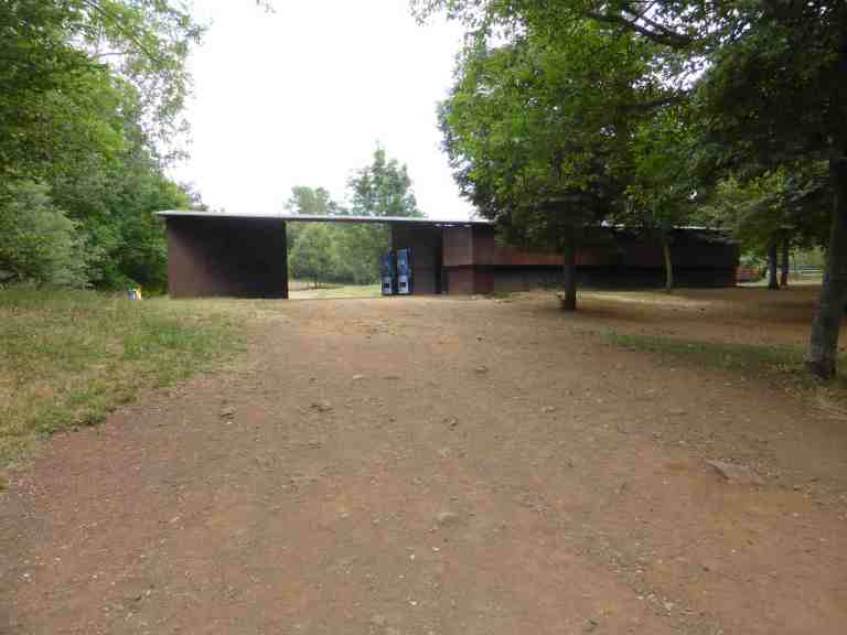 Garrotxa Volcanic Park Facilities by rcr arquitectes 05_Stephen Varady photo ©