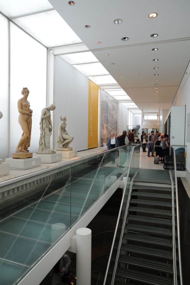 Sacker Gallery, London by Foster + Patners 44_Stephen Varady Photo ©