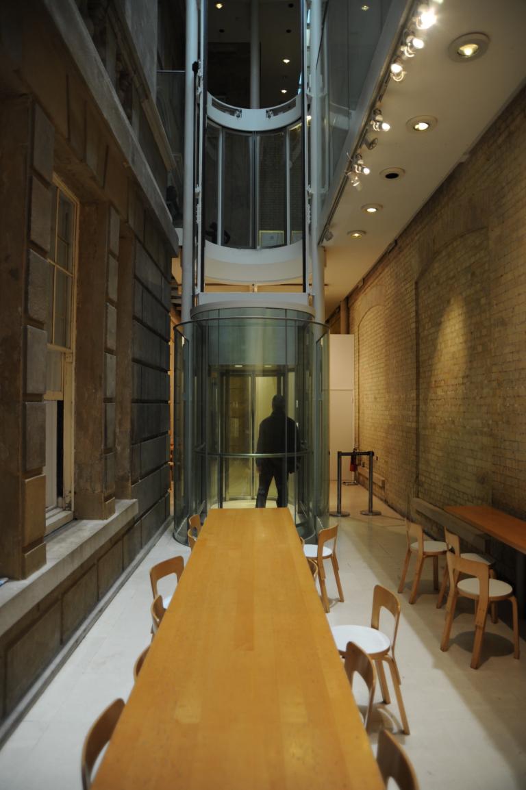 Sacker Gallery, London by Foster + Patners 54_Stephen Varady Photo ©