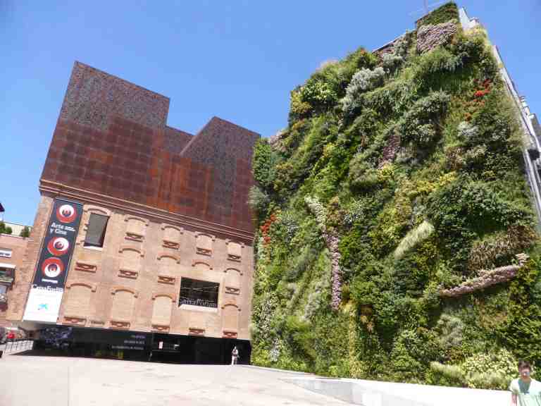 Caixa Forum, Madrid by Herzog de Meuron 03_Stephen Varady Photo ©