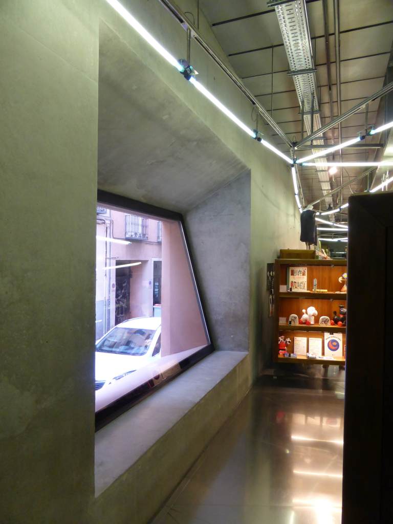 Caixa Forum, Madrid by Herzog de Meuron 45_Stephen Varady Photo ©