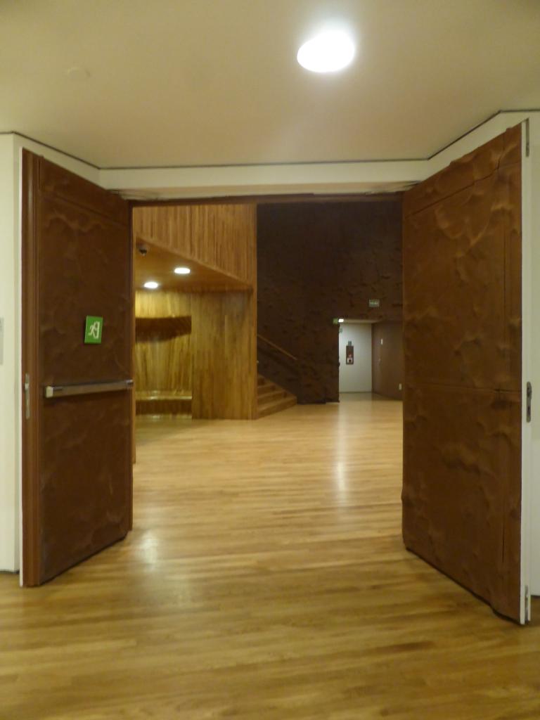 Caixa Forum, Madrid by Herzog de Meuron 74_Stephen Varady Photo ©