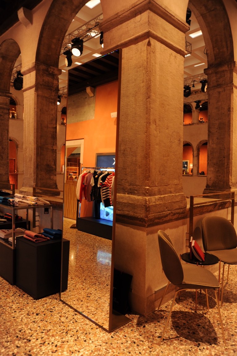 Il Fondaco dei Tedeschi, Venice by OMA 32_Stephen Varady Photo ©